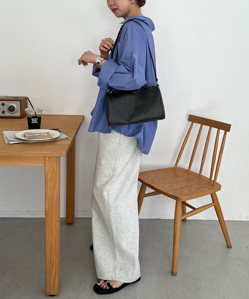 DISCOAT(ディスコート)の「ヴィンテージ調パイピングショルダーバッグ(ショルダーバッグ・レディース・ブラック/ブラウン/ピンク・FREE)」の8枚目の写真