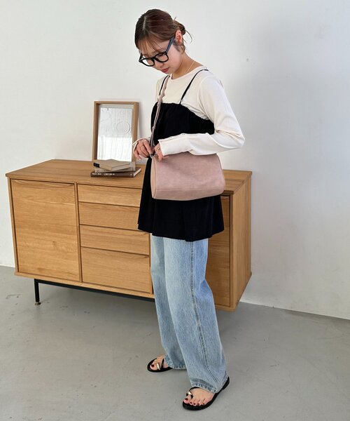 DISCOAT(ディスコート)の「ヴィンテージ調パイピングショルダーバッグ(ショルダーバッグ・レディース・ブラック/ブラウン/ピンク・FREE)」の18枚目の写真