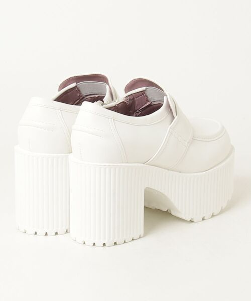 YOSUKE（ヨースケ）の「ヨースケYOSUKEウィメンズ厚底タンクソールローファーシューズ2605023（ローファー・レディース・シルバー/クリアブラック/ホワイト/ブラック・LL/L/M/S）」の5枚目の写真