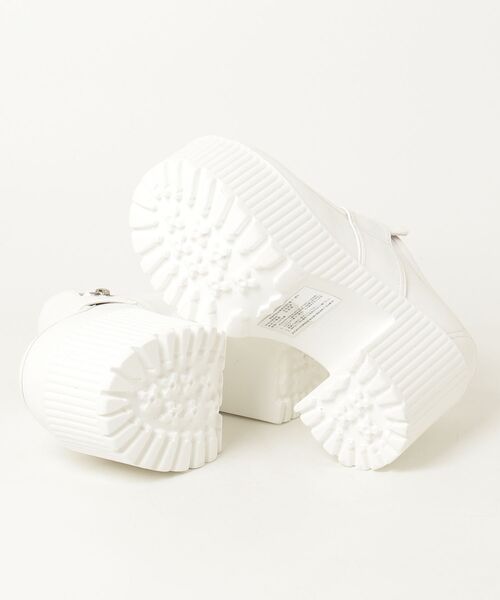 YOSUKE（ヨースケ）の「ヨースケYOSUKEウィメンズ厚底タンクソールローファーシューズ2605023（ローファー・レディース・シルバー/クリアブラック/ホワイト/ブラック・LL/L/M/S）」の6枚目の写真