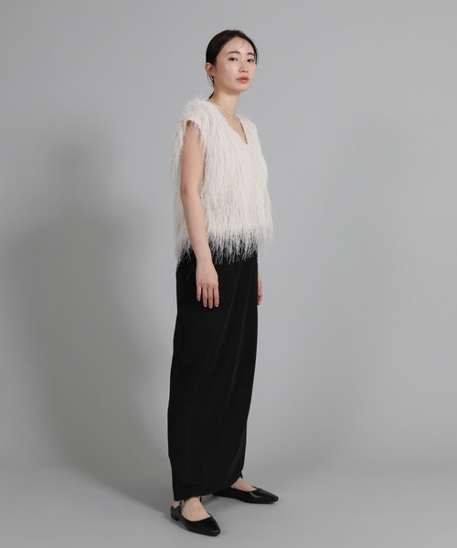 select MOCA Et（セレクトモカエト）の「【Et】2WAY feather Short Vest（ベスト・レディース・アイボリー/グレー・FREE）」の7枚目の写真