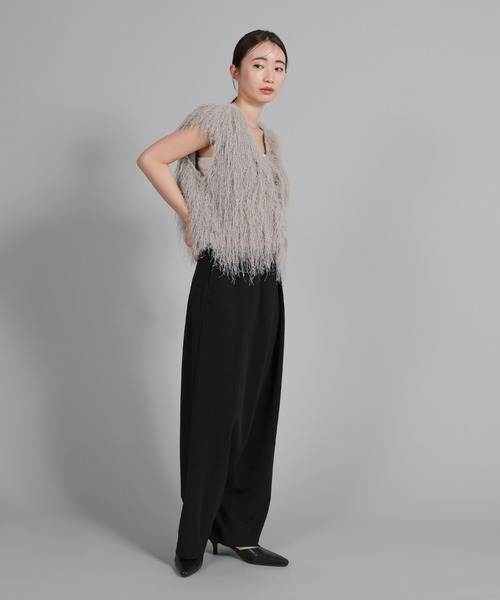 select MOCA Et（セレクトモカエト）の「【Et】2WAY feather Short Vest（ベスト・レディース・アイボリー/グレー・FREE）」の4枚目の写真