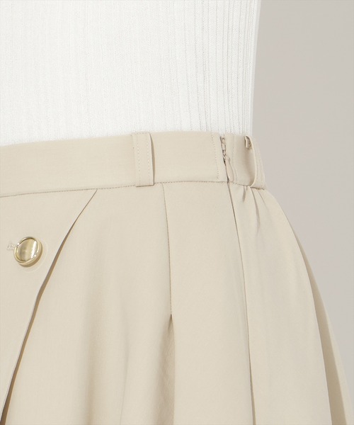 AND COUTURE（アンドクチュール）の「ベルト付きレイヤードデザインフレアスカート（スカート・レディース・グレー系その他/ブルー/ブルー系その他/ベージュ・MEDIUM/SMALL）」の20枚目の写真