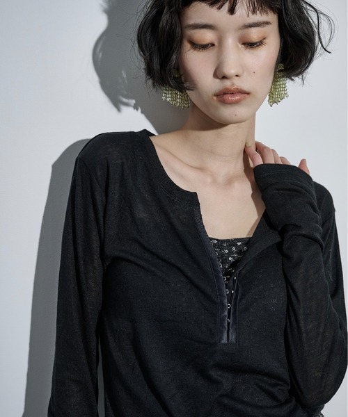 THE YOn(ザヨン)の「シアーリブホックヘンリーネックプルオーバー(Tシャツ/カットソー・レディース・ブラック/オフホワイト/グレー/ピンク・FREE)」の11枚目の写真
