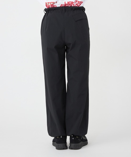 KEEN(キーン)の「NYLON STRAIGHT PANTS / ナイロン ストレート パンツ(その他パンツ・メンズ・ブラック・L/M/S/XL)」の7枚目の写真