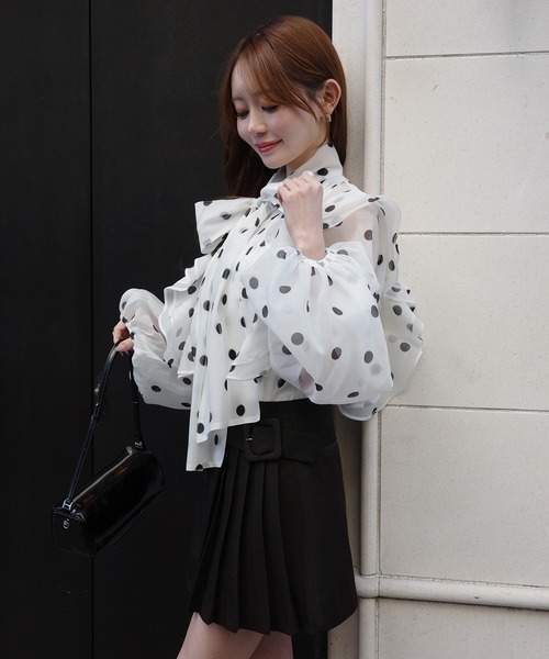 EIMY ISTOIRE(エイミーイストワール)の「ドットボウタイラッフルブラウス(シャツ/ブラウス・レディース・ブラック/ブラウン/ホワイト・F)」の16枚目の写真