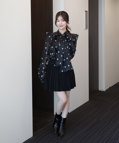 EIMY ISTOIRE(エイミーイストワール)の「ドットボウタイラッフルブラウス(シャツ/ブラウス・レディース・ブラック/ブラウン/ホワイト・F)」の20枚目の写真