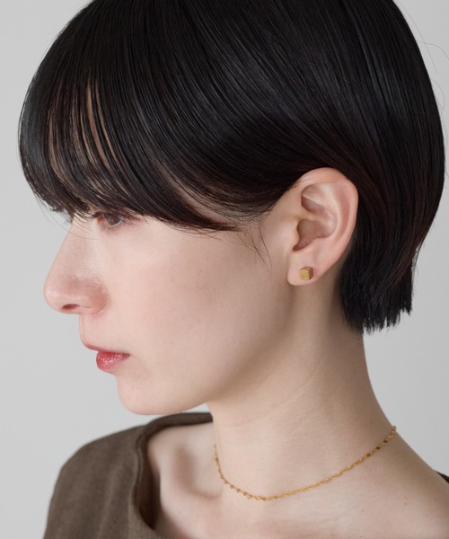 ciite' surgical stainless(シーテサージカルステンレス)の「【金属アレルギー対応】シンプルスクエア ピアス(両耳用) サージカルステンレス(ピアス(両耳用)・レディース・シルバー/ゴールド・S/M/L)」の20枚目の写真