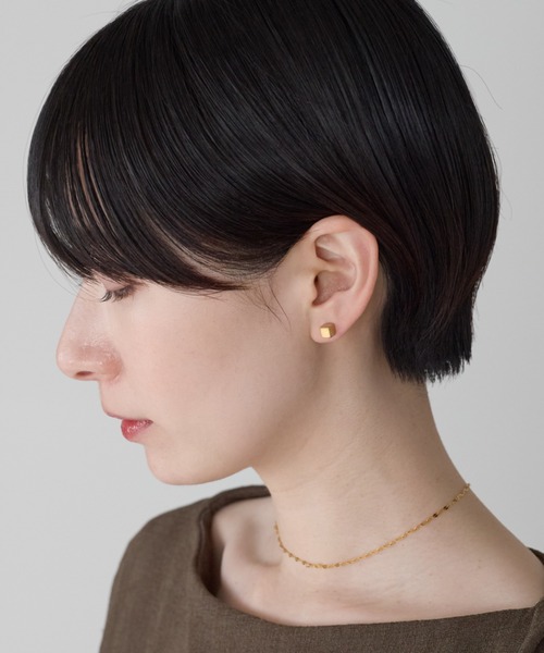 ciite' surgical stainless(シーテサージカルステンレス)の「【金属アレルギー対応】シンプルスクエア ピアス(両耳用) サージカルステンレス(ピアス(両耳用)・レディース・シルバー/ゴールド・S/M/L)」の22枚目の写真