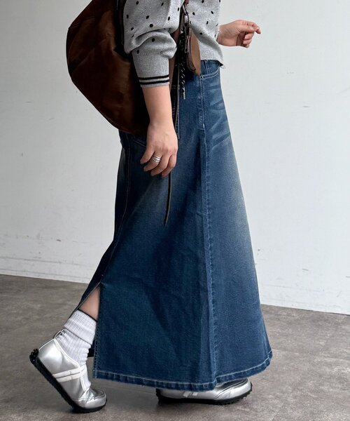 CPCM(シーピーシーエム)の「ストレッチデニムペインタースカート(スカート・レディース・ブルー/ネイビー/ブラック・SMALL/MEDIUM)」の17枚目の写真