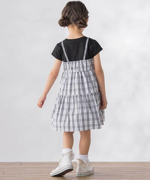 BeBe Petits Pois Vert(ベベプチポワヴェール)の「【店舗限定】マドラスチェックドッキングワンピース(ワンピース・キッズ・ブルー系その他2/ブラック系その他・140cm/130cm/120cm/110cm/100cm/150cm)」の4枚目の写真