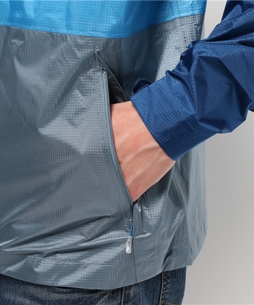 MARMOT(マーモット)の「ミカジャケット(Mica Jacket)(マウンテンパーカー・メンズ・エンジ/ブルー/グリーン・MEDIUM/LARGE/SMALL/X-LARGE)」の12枚目の写真