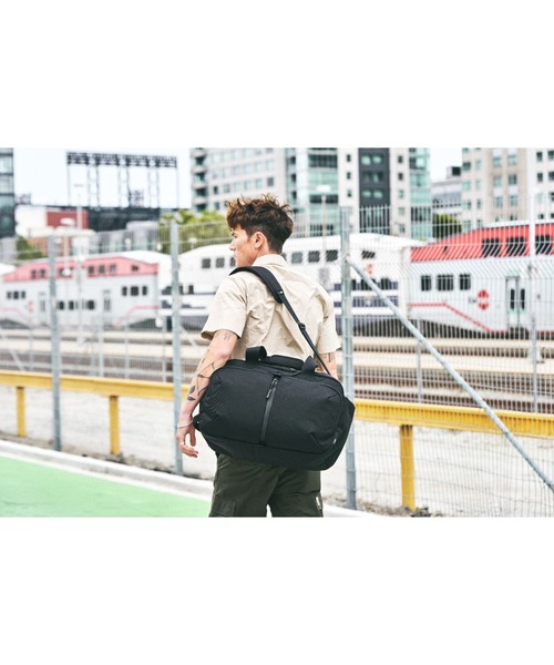Aer（エアー）の「AER　Travel Weekender　/　AER-21048（ボストンバッグ・メンズ・ブラック・FREE）」の18枚目の写真