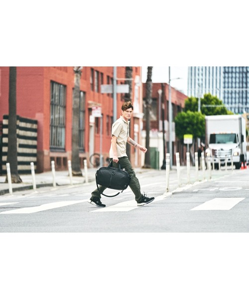 Aer（エアー）の「AER　Travel Weekender　/　AER-21048（ボストンバッグ・メンズ・ブラック・FREE）」の16枚目の写真