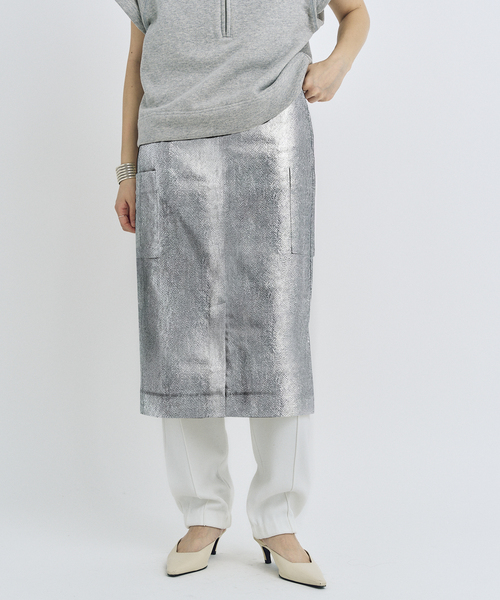 CALMER（カルメール）の「Shiny Brighton Skirt（スカート・レディース・シルバー・1/2）」の5枚目の写真