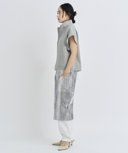 CALMER（カルメール）の「Shiny Brighton Skirt（スカート・レディース・シルバー・1/2）」の6枚目の写真
