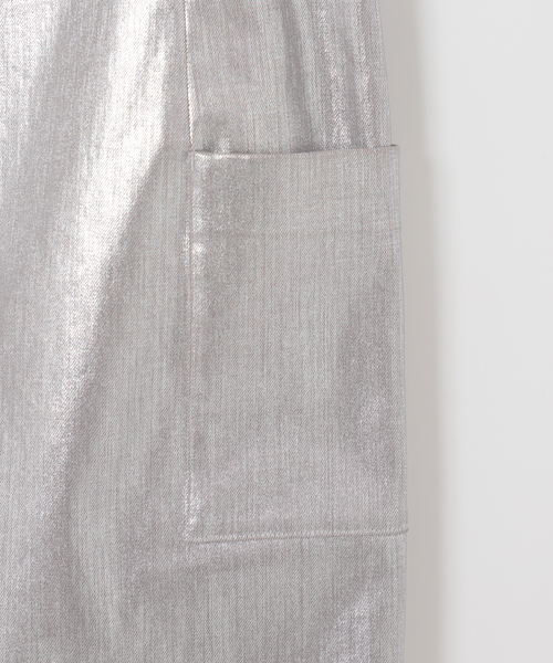CALMER（カルメール）の「Shiny Brighton Skirt（スカート・レディース・シルバー・1/2）」の11枚目の写真