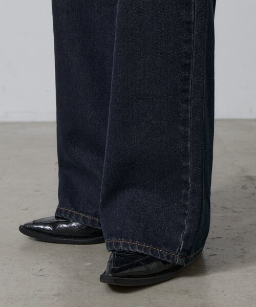 goocy（グーシー）の「【ワードローブ必須！】ワイドストレートデニムパンツ（デニムパンツ・レディース・ブラック/ブルー/ネイビー・PM/MEDIUM/SMALL）」の17枚目の写真
