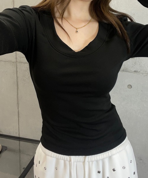 ROGER AND RAW(ロジャーアンドロウ)の「ラウンドネック ショート丈ロンT(Tシャツ/カットソー・レディース・ホワイト/ブラック/グレー/ライトカーキ・FREE)」の7枚目の写真