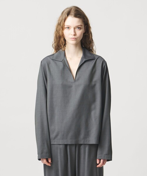 LOEFF（ロエフ）の「＜LOEFF＞トロピカルウール スキッパー シャツ UNISEX（シャツ/ブラウス・レディース・オリーブ/ブラック/コバルトブルー・0/2/1）」の21枚目の写真