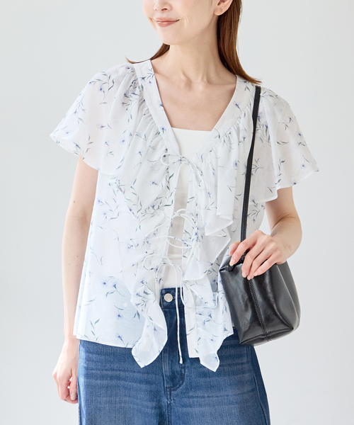 U by SPICK&SPAN（ユーバイスピックアンドスパン）の「フロントリボンラッフルブラウス（シャツ/ブラウス・レディース・ホワイト/ブラック・FREE）」の19枚目の写真