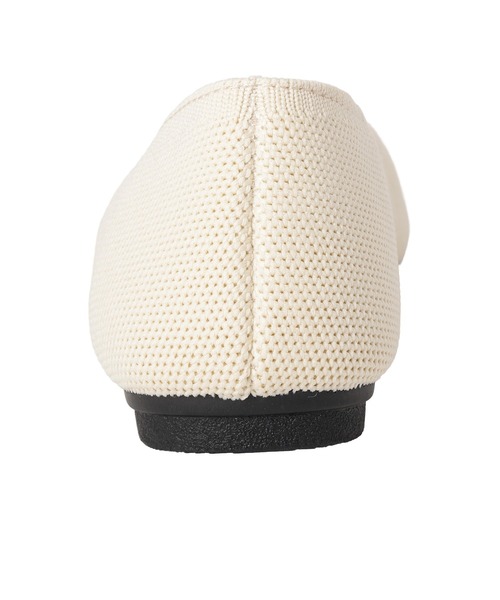 Green　Parks（グリーンパークス）の「洗えるニットパンプス（パンプス・レディース・アイボリー/グレー・L/S/M）」の9枚目の写真