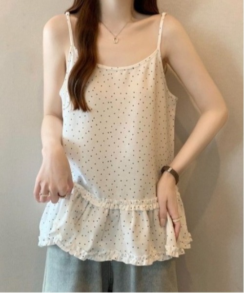 Vini(ヴィニ)の「ドットフリルキャミソールトップス(Tシャツ/カットソー・レディース・ホワイト・MEDIUM)」の1枚目の写真