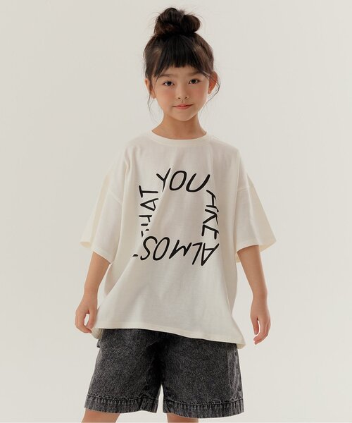 BREEZE（ブリーズ）の「【WEB限定】KUDOZ.B ロゴバリエーション半袖Tシャツ（Tシャツ/カットソー・キッズ・グレー/オフホワイト/ブラック/ネイビー・90/100/110/120/130/140/150/160）」の2枚目の写真