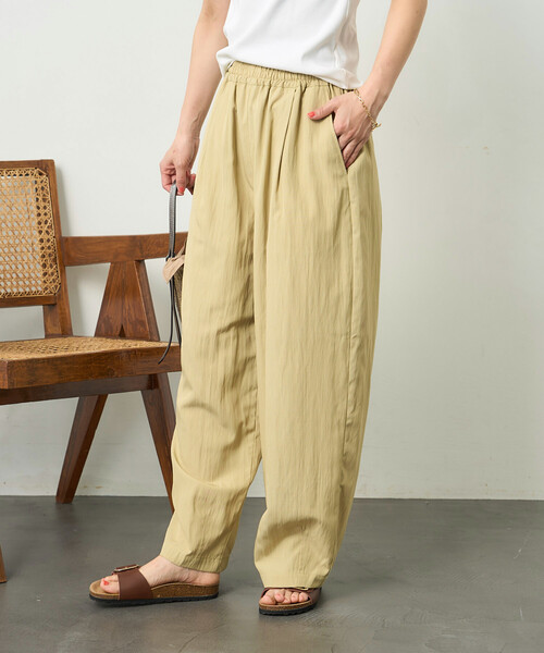 FREAK'S STORE（フリークスストア）の「<接触冷感> SUMMERCOOL タック カーブ イージーパンツ（スラックス・レディース・ブラウン/ブラック/ブルーグリーン・SMALL/MEDIUM）」の11枚目の写真