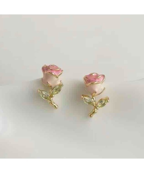 tone(トーン)の「【88eighty-eight】CUTEピンク薔薇ミニピアス【import】(MA)(ピアス(両耳用)・レディース・ゴールド・FREE)」の3枚目の写真