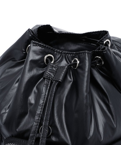 Wacky WiLLy(ワッキーウィリー)の「WOMEN'S CARGO BACKPACK(バックパック/リュック・レディース・ブラック/アイボリー/インディゴブルー・FREE)」の5枚目の写真