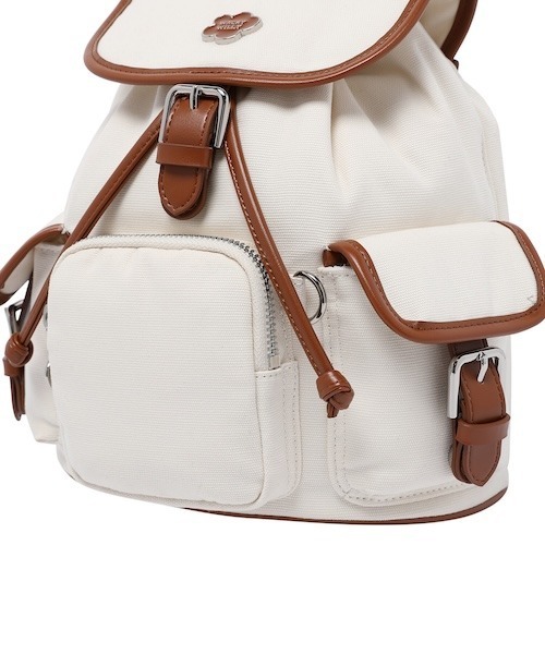 Wacky WiLLy(ワッキーウィリー)の「WOMEN'S CARGO BACKPACK(バックパック/リュック・レディース・ブラック/アイボリー/インディゴブルー・FREE)」の13枚目の写真