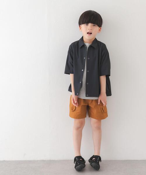 URBAN RESEARCH DOORS（アーバンリサーチドアーズ）の「『150サイズあり』『親子リンク』『UR TECH』サマシェアシャツカーディガン(KIDS)（Tシャツ/カットソー・キッズ・チャコールグレー/グリーン・120/150/135）」の12枚目の写真