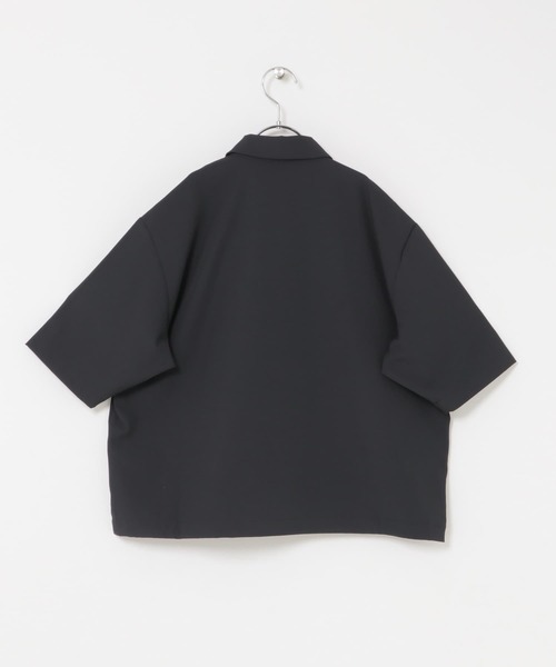 URBAN RESEARCH DOORS（アーバンリサーチドアーズ）の「『150サイズあり』『UR TECH』サマシェアシャツカーディガン(KIDS)（シャツ/ブラウス・キッズ・チャコールグレー/グリーン・120/150/135）」の4枚目の写真