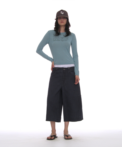 PARTIMENTO WOMEN(パルティメントウィメン)の「DBRスローガンプリンテッドロングスリーブTシャツ_エメラルド(Tシャツ/カットソー・レディース・その他・SMALL/MEDIUM)」の7枚目の写真
