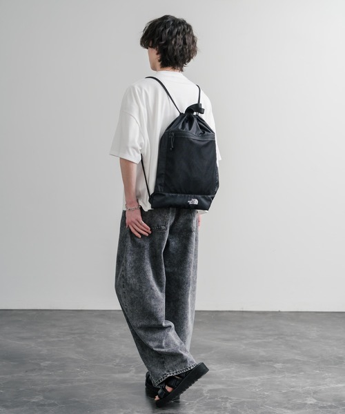 THE NORTH FACE(ザノースフェイス)の「日本未展開モデル THE NORTH FACE ザ・ノースフェイス WHITE LABEL STANDARD MULTI BAG ナップサック リュック(バックパック/リュック・メンズ・ブラック・FREE)」の8枚目の写真