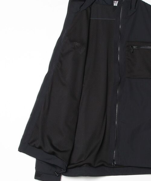 BILLIONAIRE BOYS CLUB(ビリオネア・ボーイズ・クラブ)の「MESH POCKET NYLON JACKET(ナイロンジャケット・メンズ・ブラック/ネイビー・X-LARGE/LARGE/MEDIUM)」の10枚目の写真