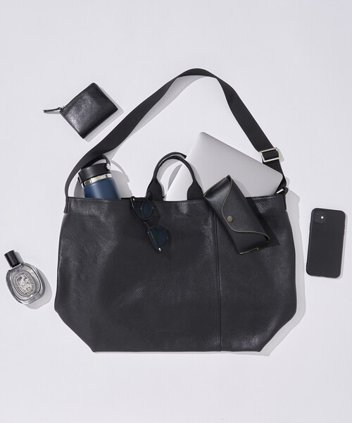 Firsthand（ファーストハンド）の「Firsthand/ファーストハンド 2WAY Leather Messenger Bag / 2WAYレザーメッセンジャーバッグ / 牛革 / 撥水レザー（ショルダーバッグ・メンズ・ブラック・ONE SIZE）」の2枚目の写真