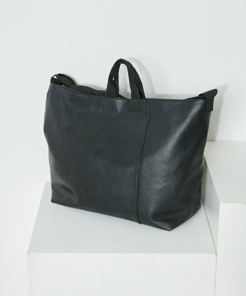 Firsthand（ファーストハンド）の「Firsthand/ファーストハンド 2WAY Leather Messenger Bag / 2WAYレザーメッセンジャーバッグ / 牛革 / 撥水レザー（ショルダーバッグ・メンズ・ブラック・ONE SIZE）」の4枚目の写真