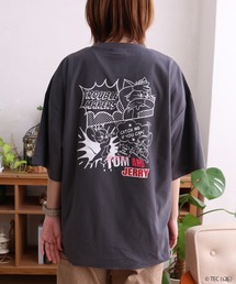 【公式】トムとジェリー 梨地JO2立ちプリントTシャツ