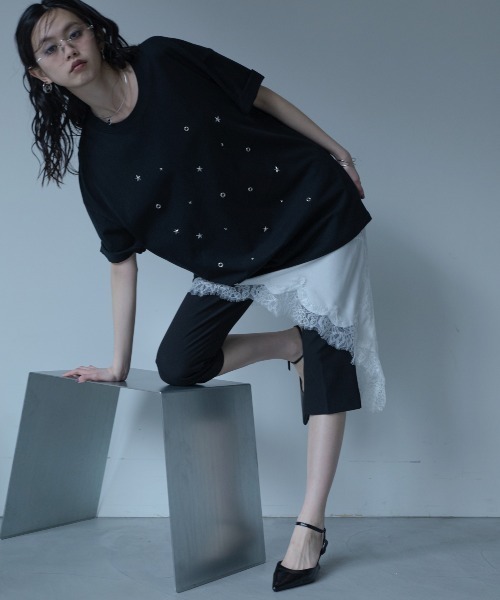 VACANCY(ヴァカンシー)の「スタッズオーバーTシャツ/ユニセックス(Tシャツ/カットソー・レディース・ホワイト/ブラック・FREE)」の9枚目の写真