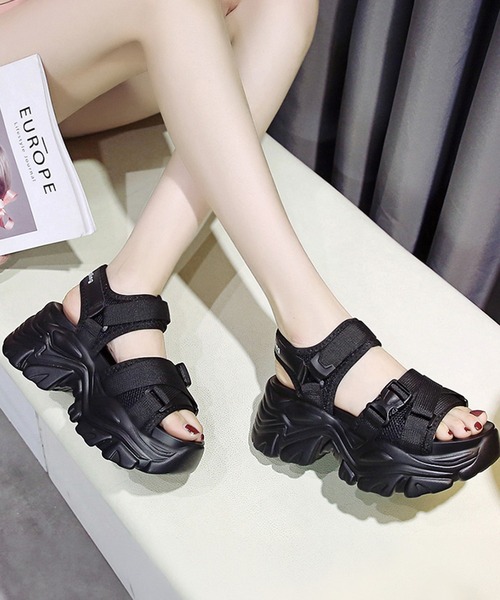 Lace Ladies(レースレディース)の「ソリッドカラー 厚底 スポーツ ストラップ サンダル(サンダル・レディース・ブラック/ホワイト・22.5cm/23cm/23.5cm/24cm/24.5cm)」の9枚目の写真