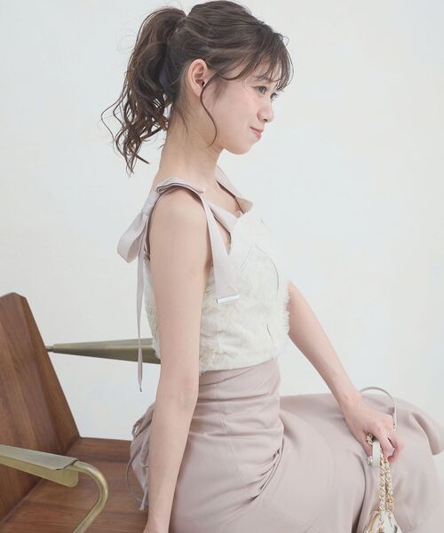 MAJESTIC LEGON(マジェスティックレゴン)の「肩リボンバイカラーマーメイドワンピ(ワンピース・レディース・ピンクベージュ/アイボリー/グレー/ブラック・MEDIUM)」の15枚目の写真