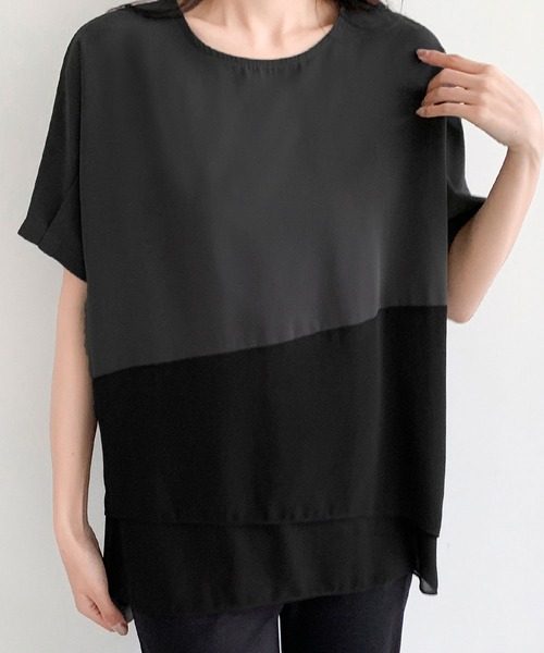 LOWO(ロワ)の「配色レイヤード風オーバーサイズ半袖カットソー(Tシャツ/カットソー・レディース・ホワイト/チャコールグレー・FREE)」の5枚目の写真