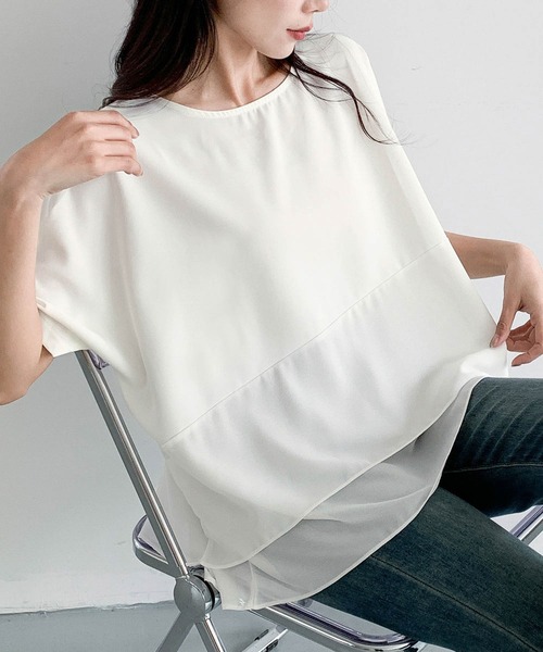 LOWO(ロワ)の「配色レイヤード風オーバーサイズ半袖カットソー(Tシャツ/カットソー・レディース・ホワイト/チャコールグレー・FREE)」の9枚目の写真