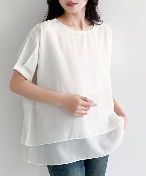 LOWO(ロワ)の「配色レイヤード風オーバーサイズ半袖カットソー(Tシャツ/カットソー・レディース・ホワイト/チャコールグレー・FREE)」の4枚目の写真