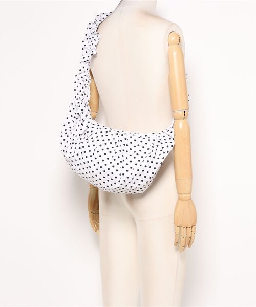 MASHIRO（マシロ）の「【MASHIRO】ドット柄ギャザー3WAYショルダーバッグ コード(MA/EKW155)（ショルダーバッグ・レディース・ホワイト/ブラック・FREE）」の14枚目の写真