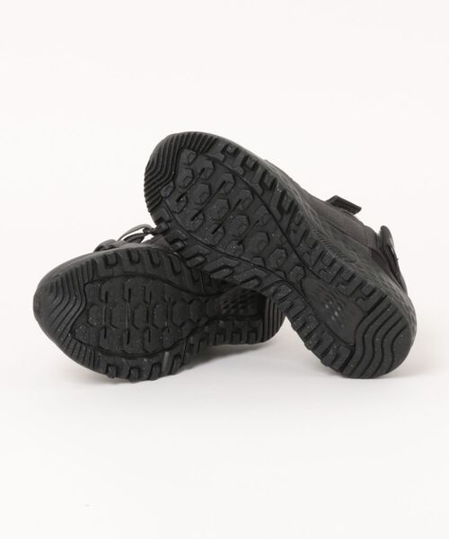 NEW BALANCE（ニューバランス）の「new balance ニューバランス FRESH FOAM 710 V1【幅広2E】レディーススポーツサンダル スニーカー(フレッシュフォーム710) U7108MI フェイデッドブラック（サンダル・レディース・ブラック×ブラック・22.5cm/23.0cm/23.5cm/24.0cm/24.5cm/25.0cm）」の3枚目の写真