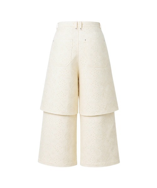 TAJEN:T(タジェント)の「【TAJEN:T】COTTON EYELET EMBROIDERY 2WAY PANTS/コットンアイレットエンブロイダリー2WAYパンツ(その他パンツ・レディース・ブラック/アイボリー・1/2)」の4枚目の写真