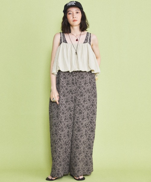 MIRROR STOKE(ミラーストーク)の「【ZOZO限定】BALLOON BUSTIER ROMPERS/バルーンビスチェロンパース(サロペット/オーバーオール・レディース・グレイッシュベージュ/ブラック・MEDIUM)」の7枚目の写真